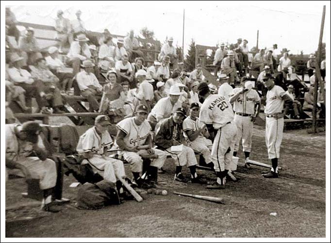 Taylor with the troops