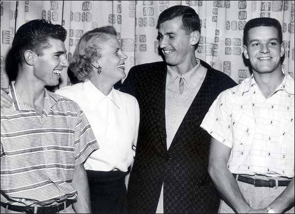 MacEwen, Walasko, Gorbous