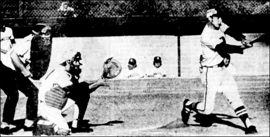 Zrymiak swings