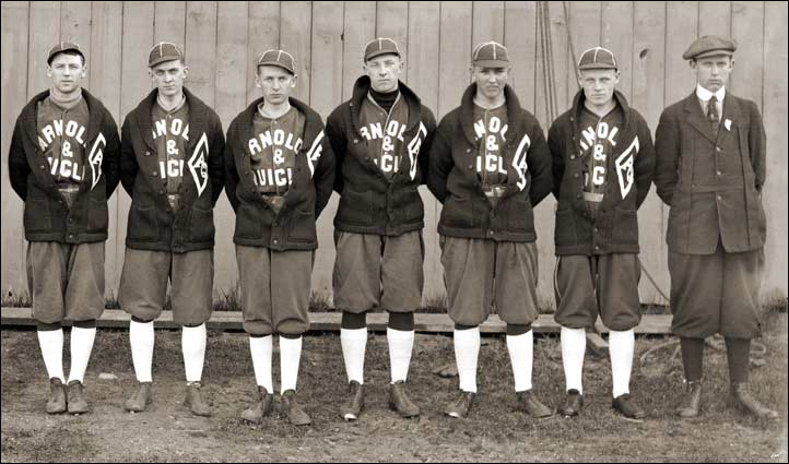 1917 Arnold & Quigley