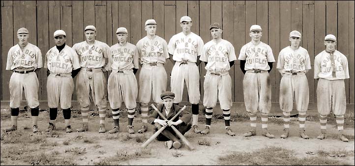 1920 Arnold & Quigley