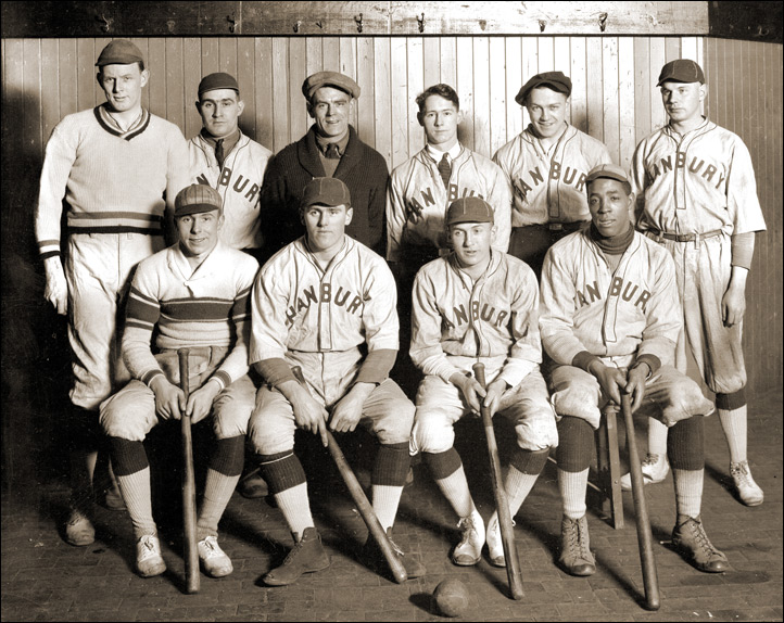 1924 Hanbury's